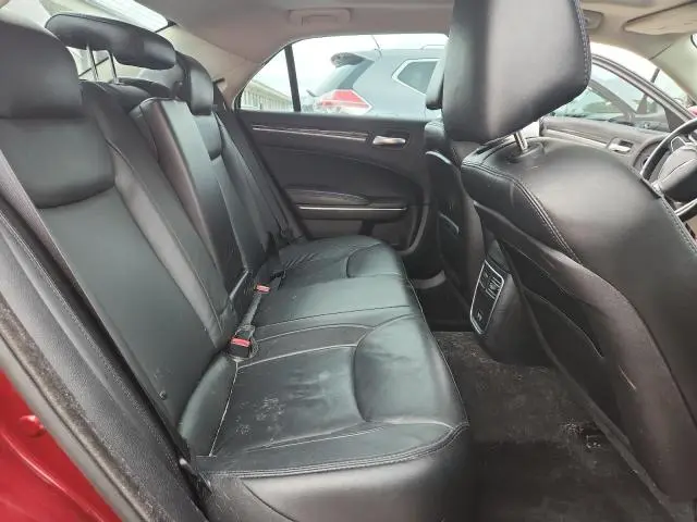 2016 CHRYSLER 300 LIMITED  