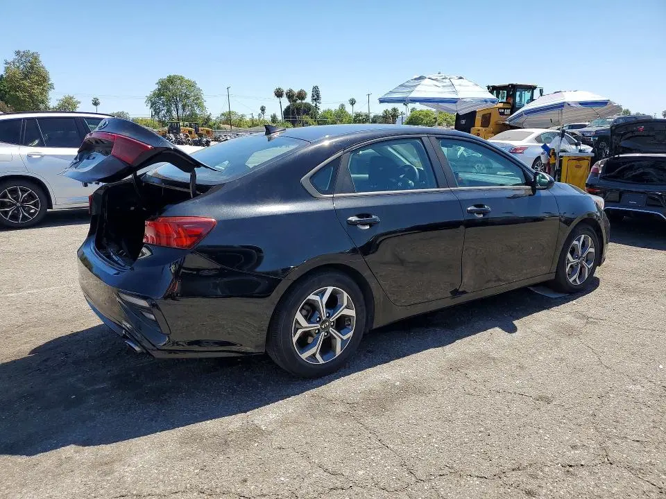 2020 KIA FORTE LXS  