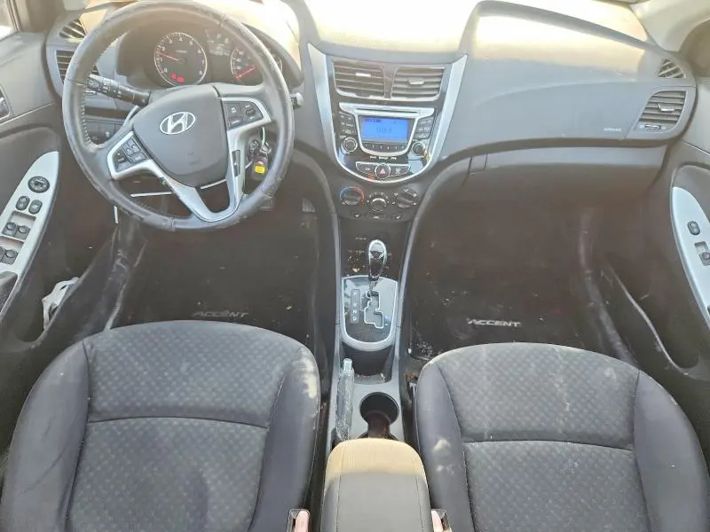 2012 HYUNDAI ACCENT SE  