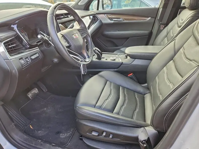 2025 CADILLAC XT6 PLATINUM PREMIUM LUXURY  