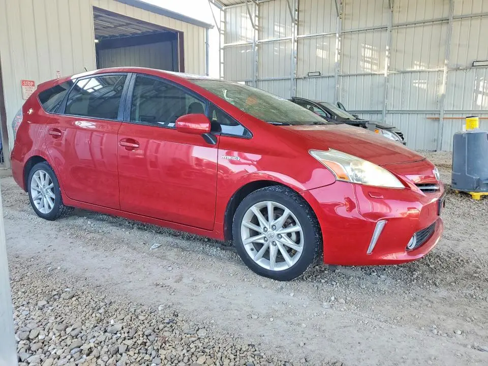 2013 TOYOTA PRIUS V FIVE  
