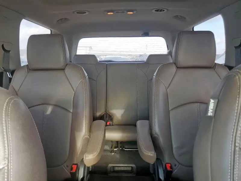 2017 GMC ACADIA LIMITED SLT-2  