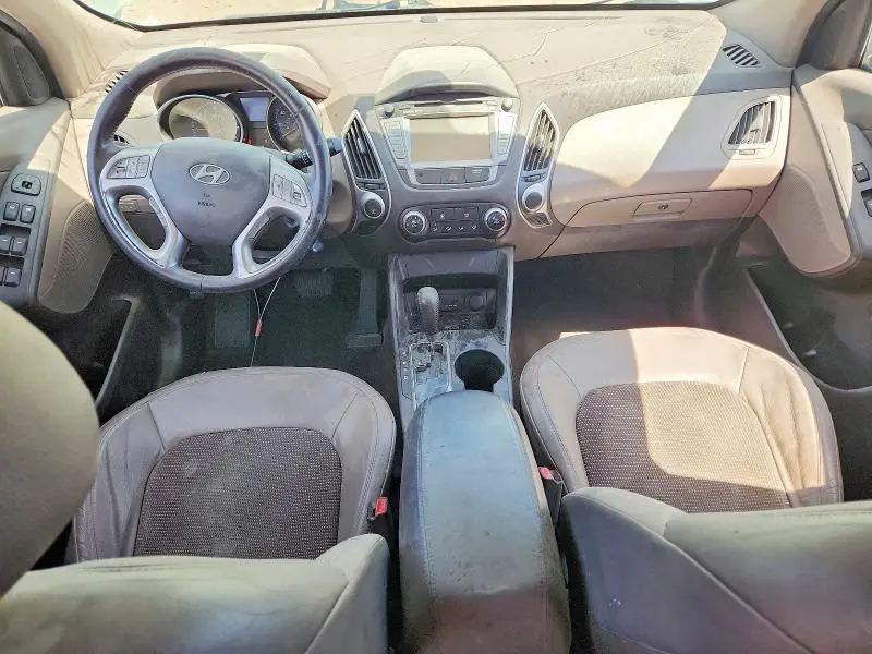 2011 HYUNDAI TUCSON GLS  
