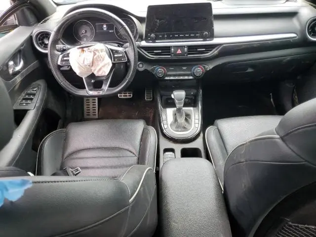 2023 KIA FORTE GT LINE  