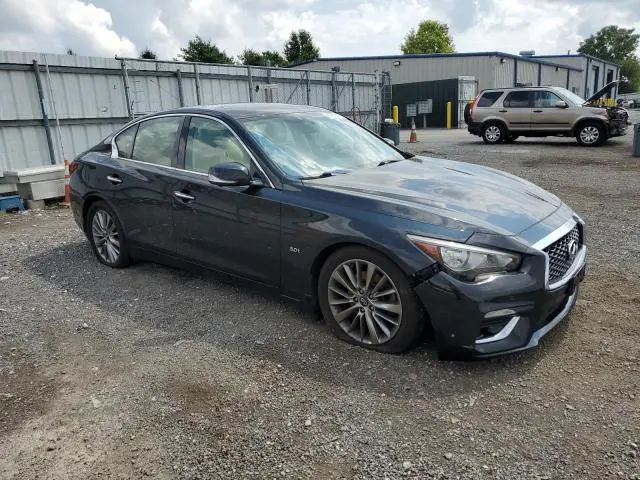 2018 INFINITI Q50 LUXE  