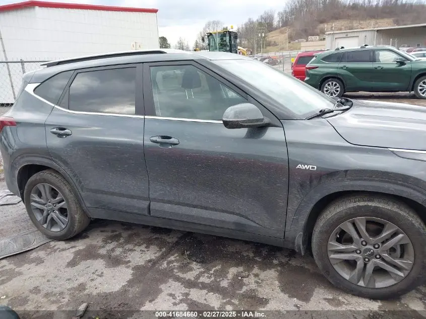 2023 KIA SELTOS S