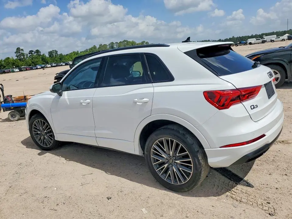 2024 AUDI Q3 PREMIUM 40  