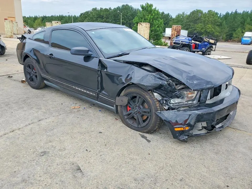 2012 FORD MUSTANG   