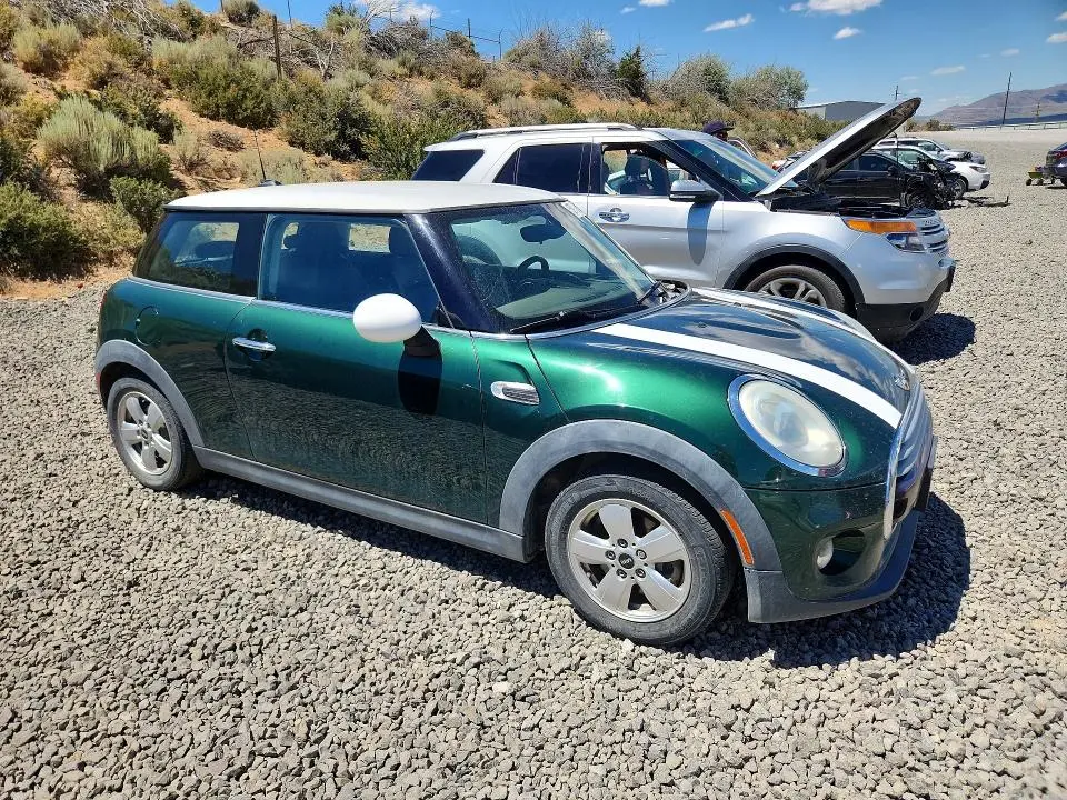 2015 MINI COOPER   