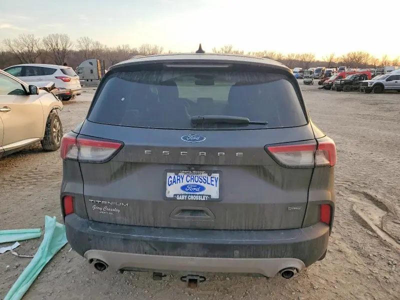 2020 FORD ESCAPE TITANIUM  