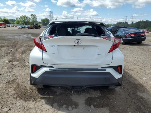 2018 TOYOTA C-HR XLE  