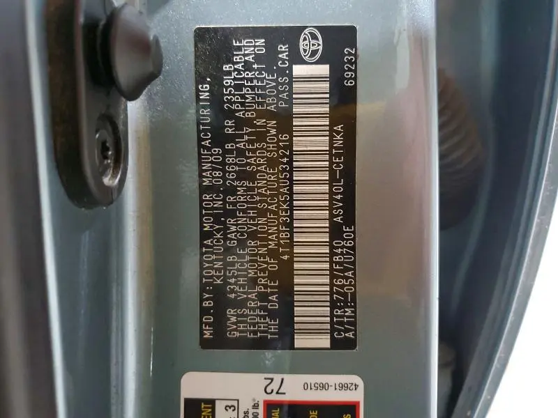2010 TOYOTA CAMRY LE  