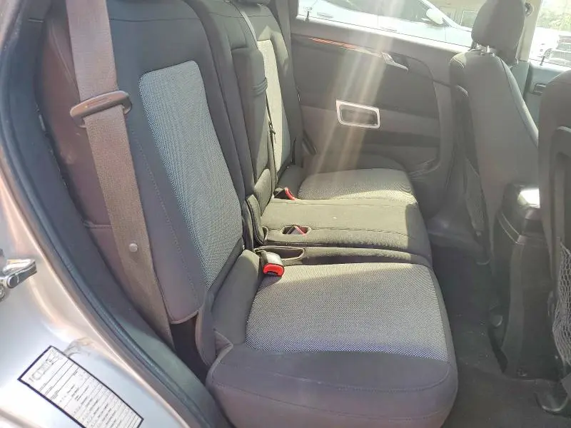 2013 CHEVROLET CAPTIVA LS  