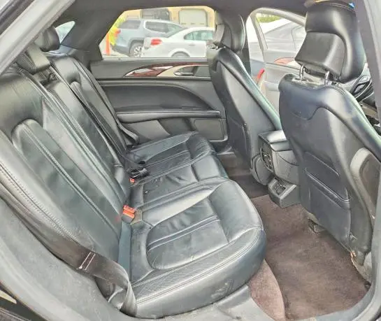 2017 LINCOLN MKZ   