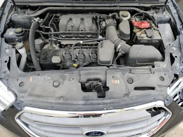 2015 FORD TAURUS SE  