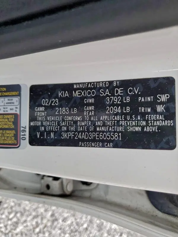 2023 KIA FORTE LX  