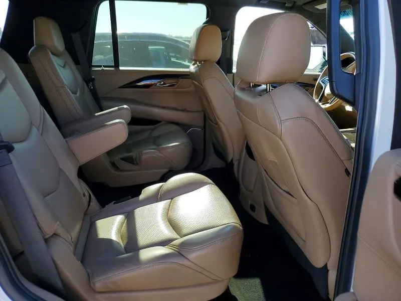 2020 CADILLAC ESCALADE PLATINUM  
