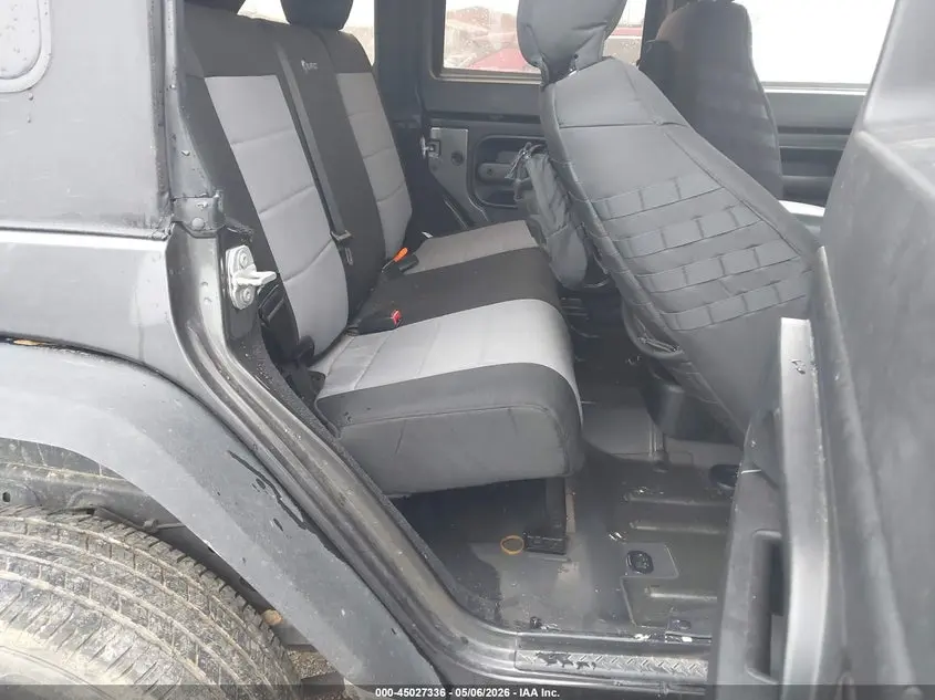 2017 JEEP WRANGLER UNLIMITED SPORT 4X4
