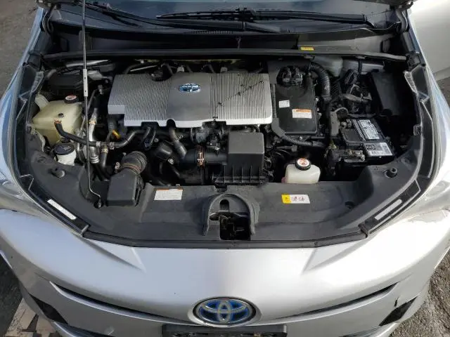 2017 TOYOTA PRIUS   