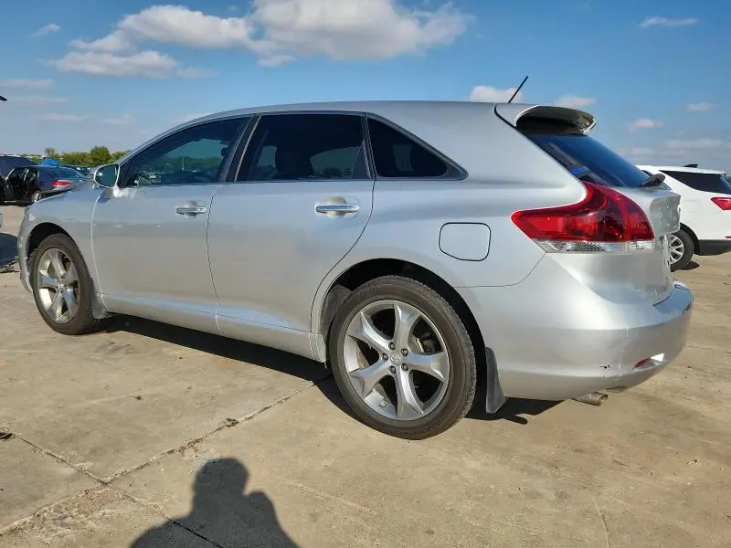 2013 TOYOTA VENZA LE  