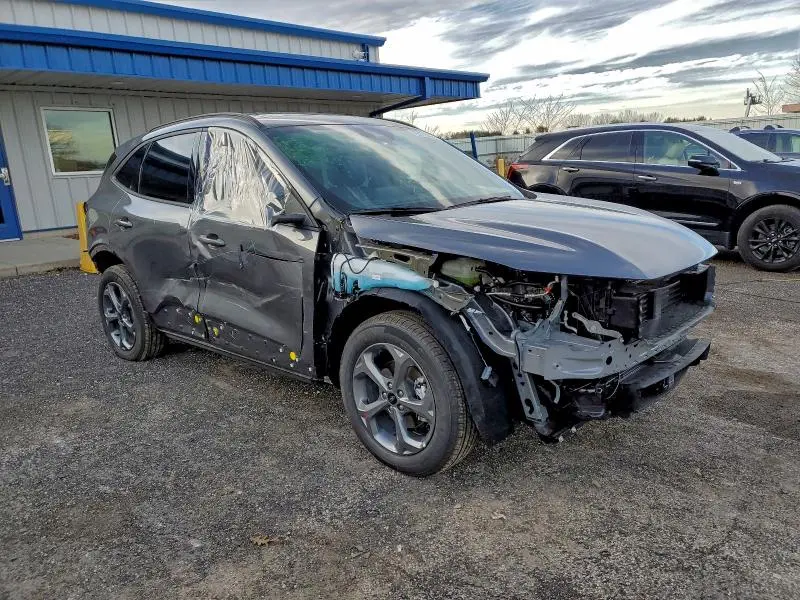 2025 FORD ESCAPE ST LINE  