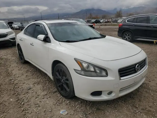 2012 NISSAN MAXIMA S  