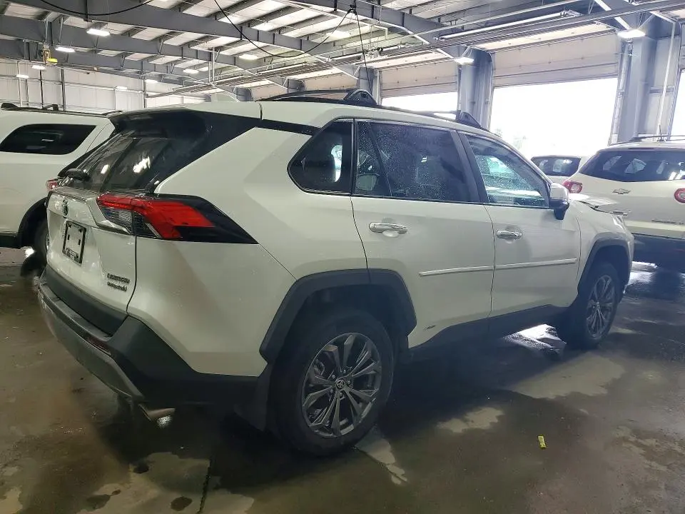2024 TOYOTA RAV4 LIMITED  