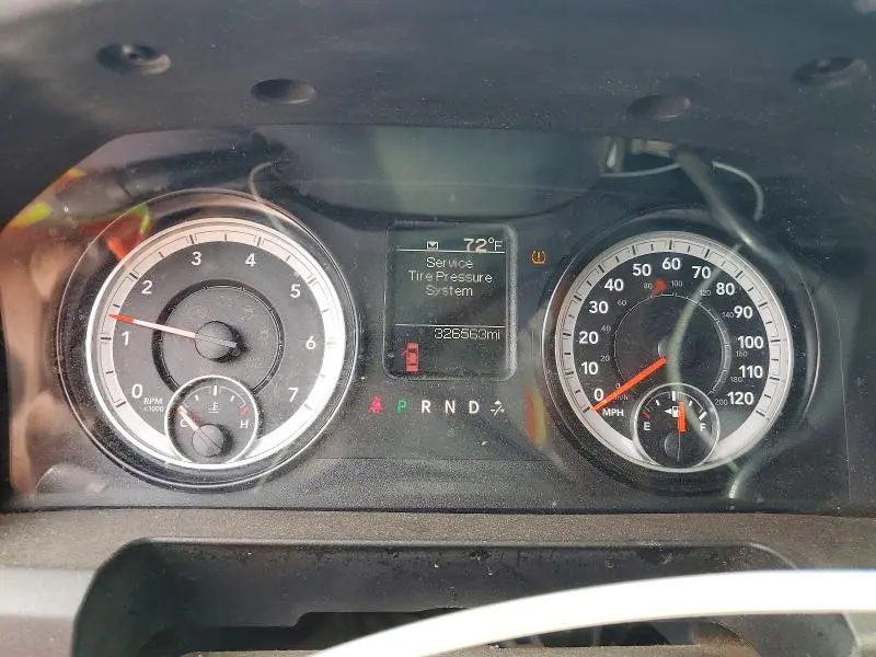 2015 RAM 1500 ST  