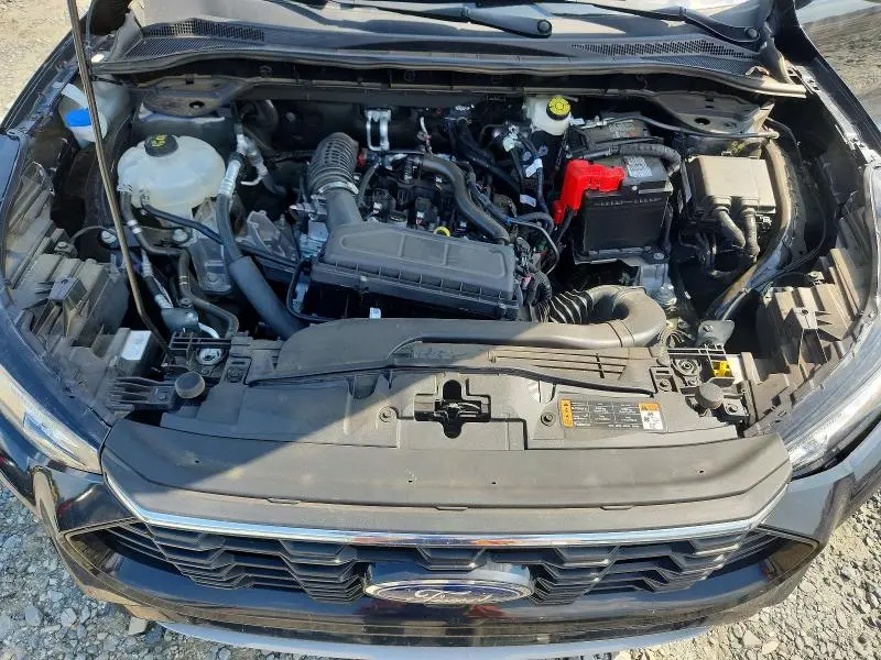 2024 FORD ESCAPE ST LINE  