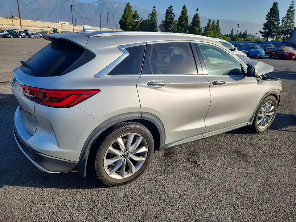 2020 INFINITI QX50 LUXE  