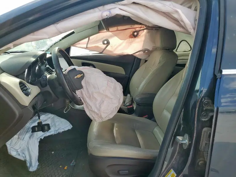 2015 CHEVROLET CRUZE   