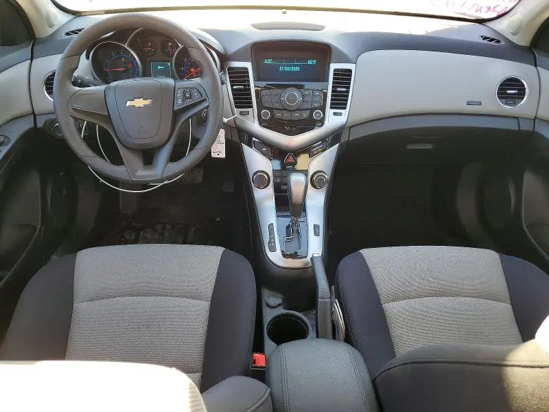 2015 CHEVROLET CRUZE LS  
