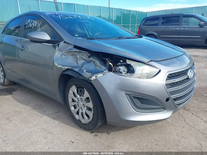 2017 HYUNDAI ELANTRA GT  