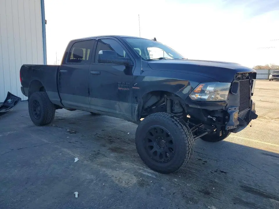 2017 RAM 2500 SLT  