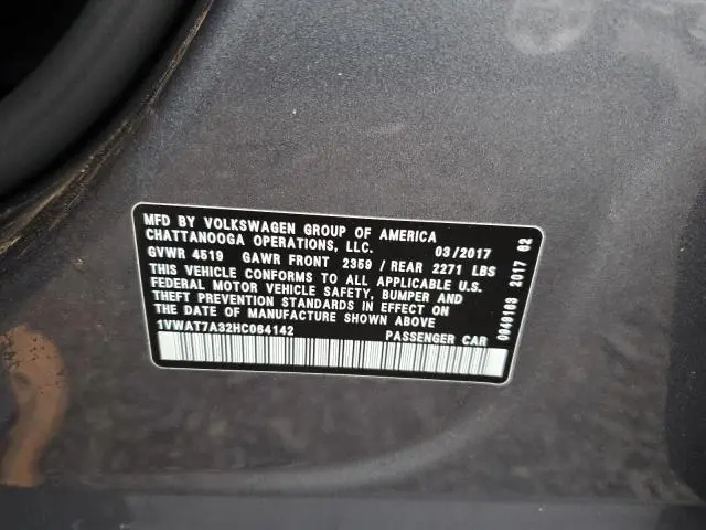 2017 VOLKSWAGEN PASSAT S  