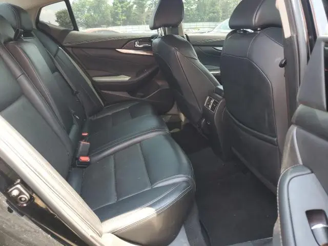 2021 NISSAN MAXIMA SV  