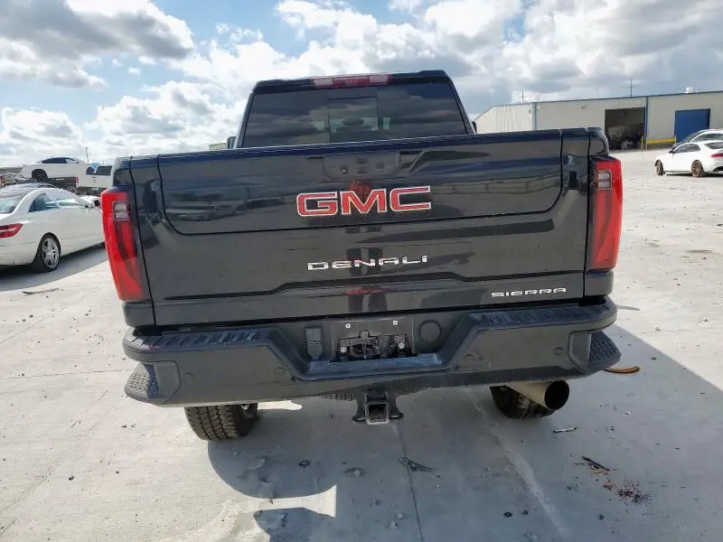 2024 GMC SIERRA K2500 DENALI  