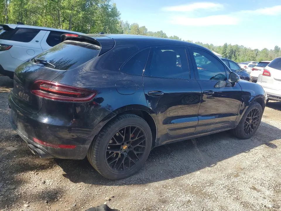 2018 PORSCHE MACAN GTS  