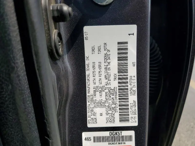 2017 TOYOTA TUNDRA SR5  