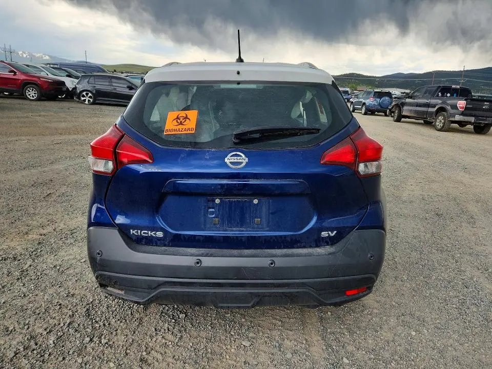 2020 NISSAN KICKS SV  