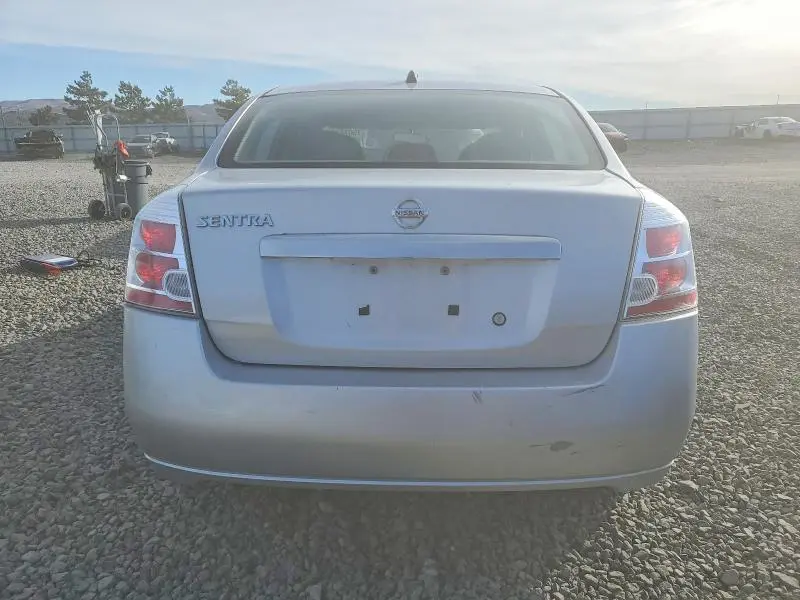 2010 NISSAN SENTRA 2.0  