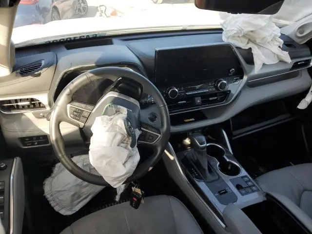 2023 TOYOTA HIGHLANDER HYBRID LIMITED  