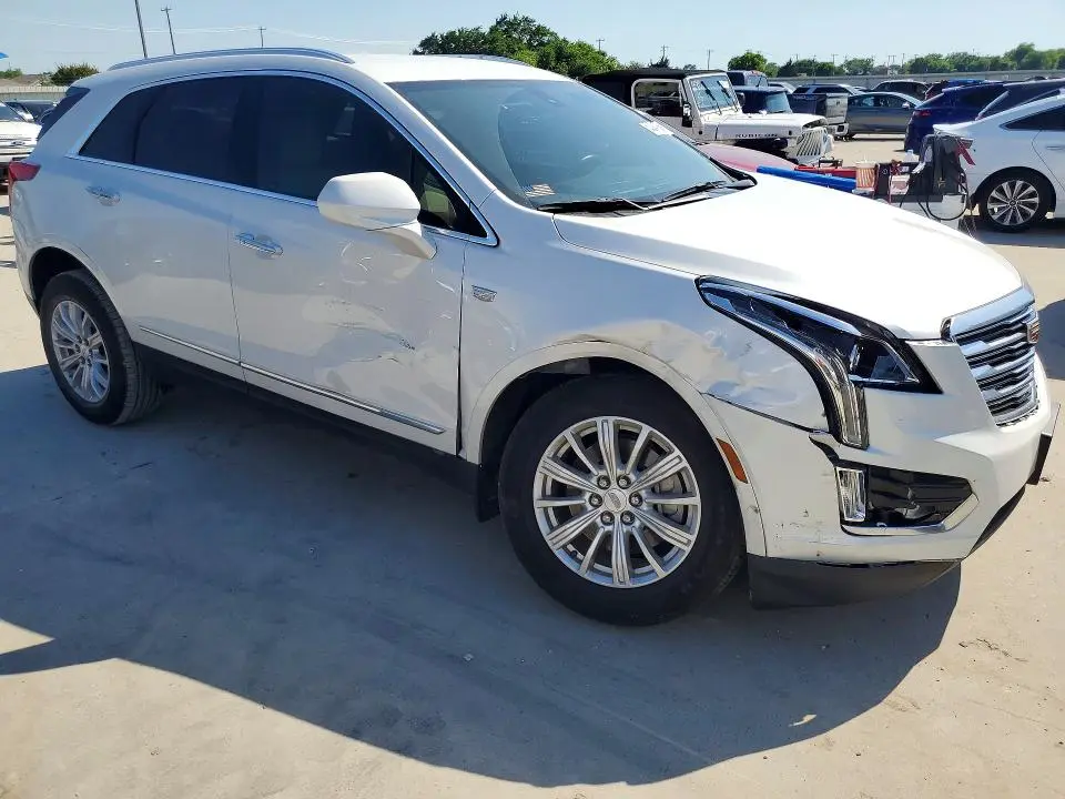 2019 CADILLAC XT5   