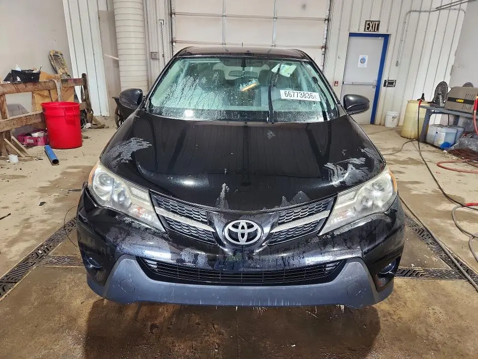 2014 TOYOTA RAV4 LE  