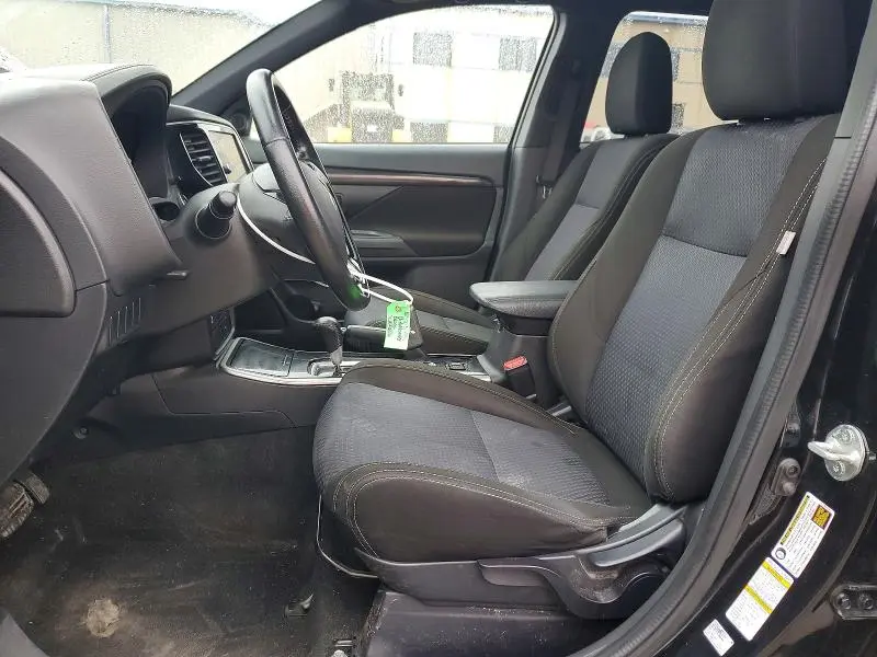 2018 MITSUBISHI OUTLANDER SE  