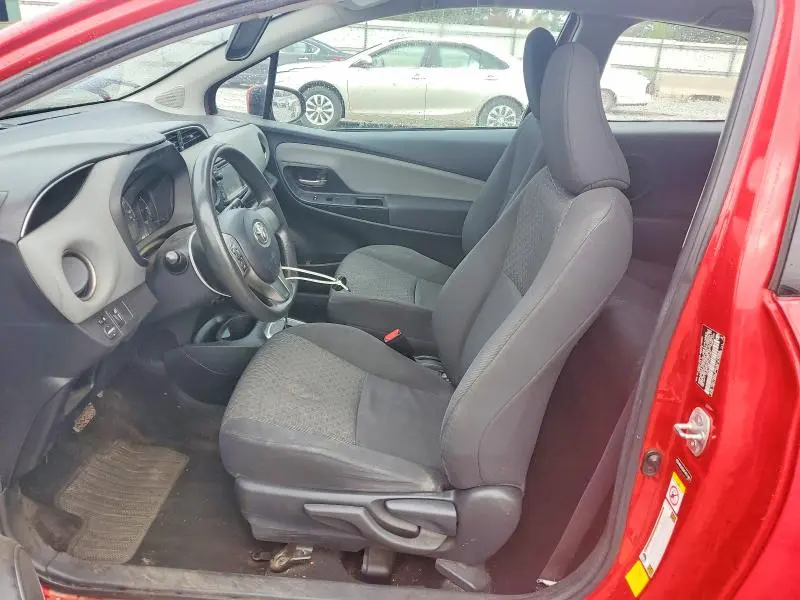 2015 TOYOTA YARIS 3-DOOR LE  