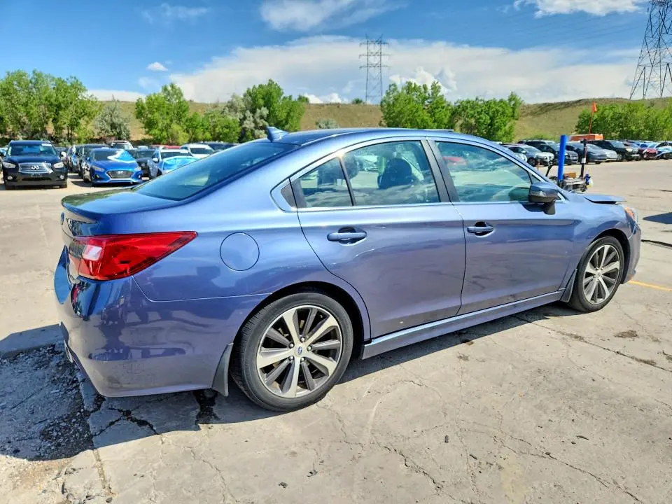 2017 SUBARU LEGACY 3.6R LIMITED  