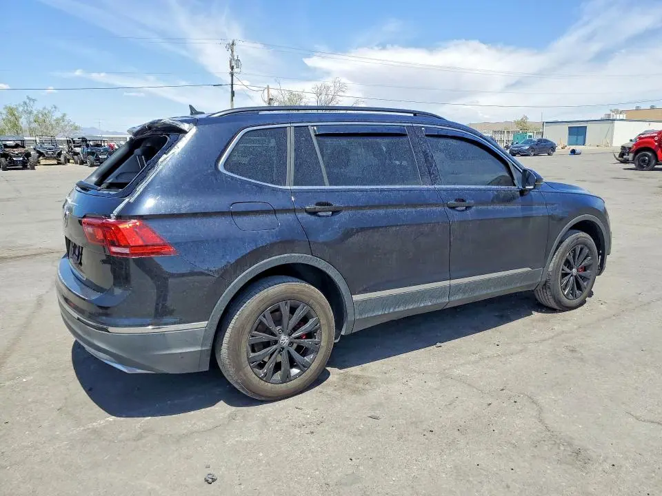 2018 VOLKSWAGEN TIGUAN SE  