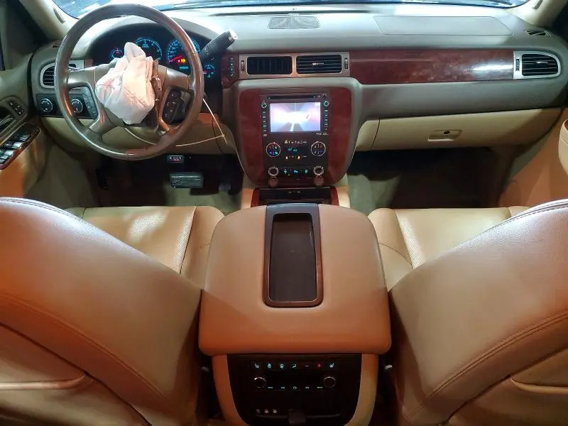 2013 CHEVROLET TAHOE K1500 LTZ  