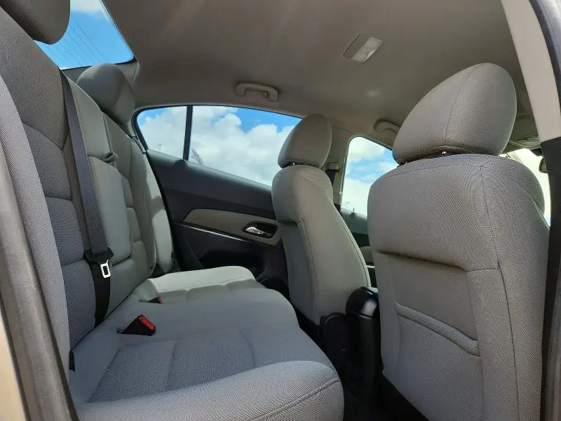 2013 CHEVROLET CRUZE LT  